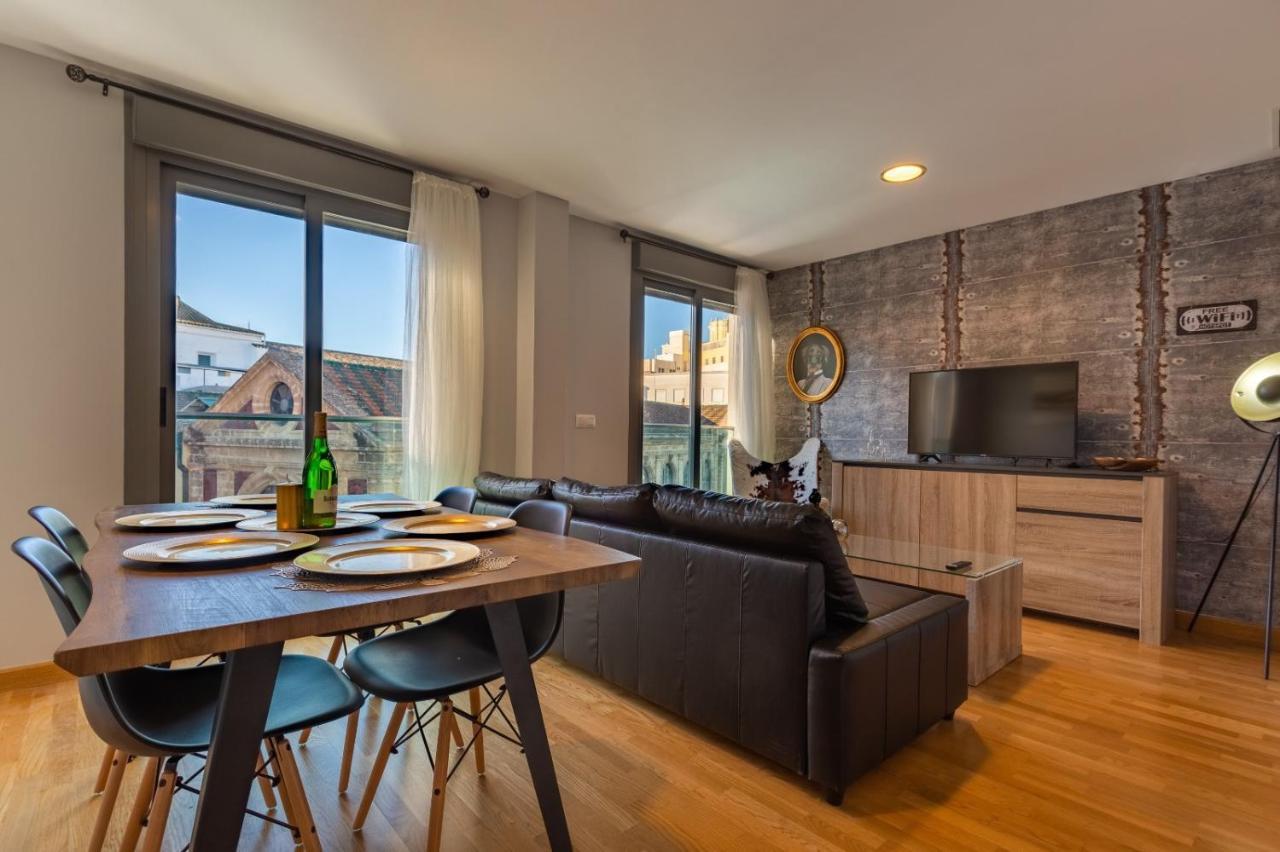 Elegante Piso En Pleno Centro De Jerez Apartment เฮเรซ เด ลาฟรอนเตรา ภายนอก รูปภาพ